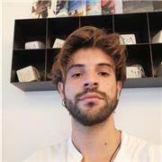 Laureato in lingue straniere con conseguimento del titolo con 110/110 e lode. Seguo i miei studenti nella ricerca del metodo